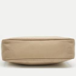 Pre Owned Prada Beige Nylon Re-Edition 2000 Shoulder Bag