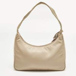 Pre Owned Prada Beige Nylon Re-Edition 2000 Shoulder Bag
