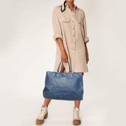 Pre Owned حقيبة يد برادا جلد سافيانو أزرق بحري تنفيذي بسحاب مزدوج