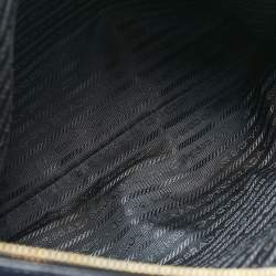 Pre Owned حقيبة يد برادا جلد سافيانو أزرق بحري تنفيذي بسحاب مزدوج