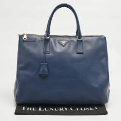 Pre Owned حقيبة يد برادا جلد سافيانو أزرق بحري تنفيذي بسحاب مزدوج