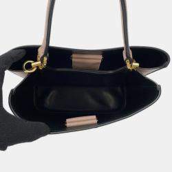 مملوكة مسبقًا حقيبة برادا بانيير ٢ واي جلد وردي/أسود