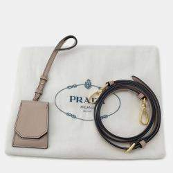 مملوكة مسبقًا حقيبة برادا بانيير ٢ واي جلد وردي/أسود