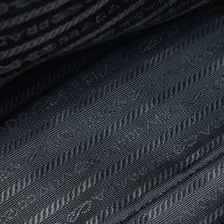 مملوكة مسبقًا Prada Navy Blue Saffiano Lux Leather Small Middle Zip Tote