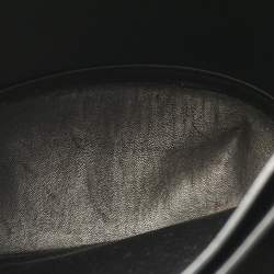 مملوكة مسبقًا Prada Black Leather Tambour Bucket Bag