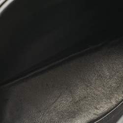 مملوكة مسبقًا Prada Black Leather Tambour Bucket Bag