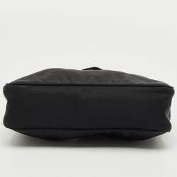 Pre Owned Prada Black Nylon Re-Edition 2000 Shoulder Bag