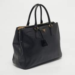 Pre Owned Prada Black Saffiano Lux Leather Large Galleria Double Zip Tote