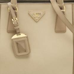 Pre Owned Prada Two Tone Beige Saffino Leather Medium Double Zip Tote