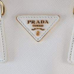 Pre Owned Prada White Mini Saffiano Lux Tote