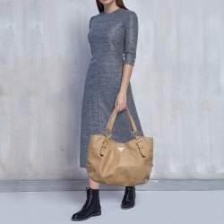 Pre Owned Prada Beige Soft Leather Buckle Tote