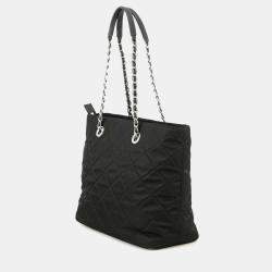 Pre Owned Prada Quilted Chaintote Bag Black Nylon