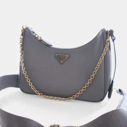 Pre Owned Prada Saffiano Re-Edition 2005