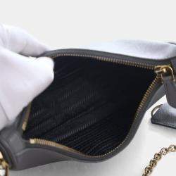 Pre Owned Prada Saffiano Re-Edition 2005