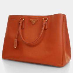 Pre Owned Prada Medium Saffiano Lux Tote