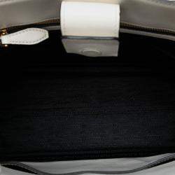 Pre Owned Prada White Soft Calf Trimmed Saffiano Lux Open Convertible Tote
