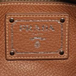 Pre Owned Prada Brown Vitello Daino Leather Logo Flap Chain Clutch