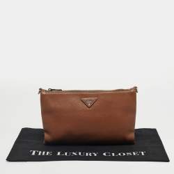 Pre Owned Prada Brown Vitello Daino Leather Logo Flap Chain Clutch