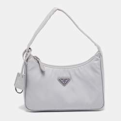 Pre Owned Prada Light Lilac Nylon Re-Edition 2000 Shoulder Bag