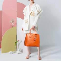 Pre Owned Prada Parabole Orange Saffiano Lux Leather Tote