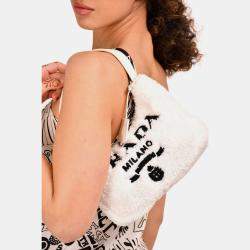 Pre Owned حقيبة كتف برادا تيري قماش أبيض إعادة التصميم 2000