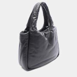 مملوكة مسبقًا Prada Soft Padded Black Leather Handbag