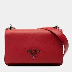 مملوكة مسبقًا حقيبة كروس برادا سلسلة جلد سفينو و سيتي أحمر