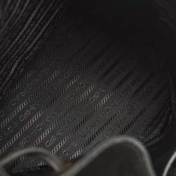 Pre Owned Prada Black Leather Drawstring Bucket Bag