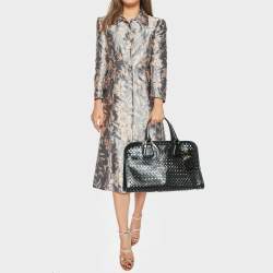 مملوكة مسبقًا Prada Navy Blue Perforated Saffiano Vernic Leather Satchel