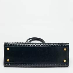 مملوكة مسبقًا Prada Navy Blue Perforated Saffiano Vernic Leather Satchel