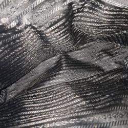 مملوكة مسبقًا حقيبة ظهر برادا نايلون أسود بجيبين