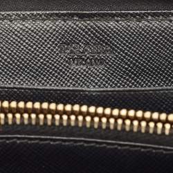 Pre Owned محفظة برادا كونتيننتال جلد سافيانو ميتاليك أسود بسحاب وفونيكة