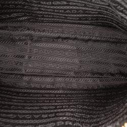 مملوكة مسبقًا حقيبة ساتشل برادا إصدار إعادة 2005 سافيانوا سوداء