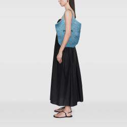 مملوكة مسبقًا Prada Blue Raffia Effect Crochet Logo Embroidered Shopping Tote