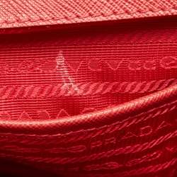 مملوكة مسبقًا Prada Double Zip Large Red Saffiano Leather Tote