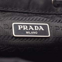 مملوكة مسبقًا Prada Chain Black Nylon Saffiano Leather Crossbody Bag