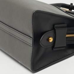 Pre Owned حقيبة برادا إسبلاناد جلد فاخر سافيانو أسود/رمادي