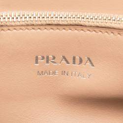 مملوكة مسبقًا Prada Brown Saffiano Cuir Monochrome Envelope Crossbody