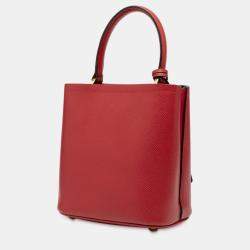 مملوكة مسبقًا Prada Red Small Embellished Saffiano Cuir Panier Satchel