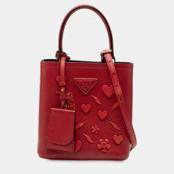 Pre Owned حقيبة ساتشل برادا كوير بانير صغيرة مرصعة باللون الأحمر