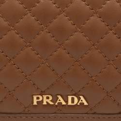 مملوكة مسبقًا Prada Brown Quilted Leather Continental Wallet
