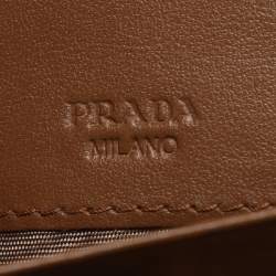 مملوكة مسبقًا Prada Brown Quilted Leather Continental Wallet