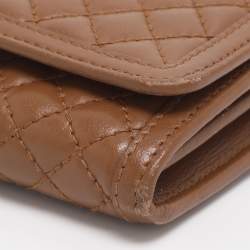مملوكة مسبقًا Prada Brown Quilted Leather Continental Wallet
