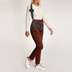 Pre Owned Prada Re-Edition 2005 Black Woven Raffia Shoulder Bag