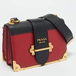 مملوكة مسبقًا Prada Cahier Red/Black City Calf and Saffiano Leather Shoulder Bag
