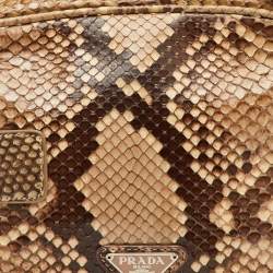 Pre Owned حقيبة كروس بودي برادا جلد الثعبان بيج وبني