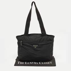 Pre Owned Prada Black Nylon Shoulder Bag