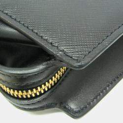 مملوكة مسبقًا حقيبة كتف برادا بيلتيريا جلد أسود