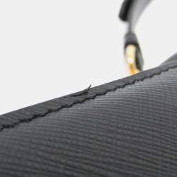 مملوكة مسبقًا حقيبة كتف برادا بيلتيريا جلد أسود