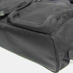 مملوكة مسبقًا حقيبة ظهر برادا جلد نايلون أسود